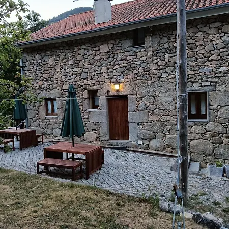 Casa de hóspedes Quinta De Leandres 3*