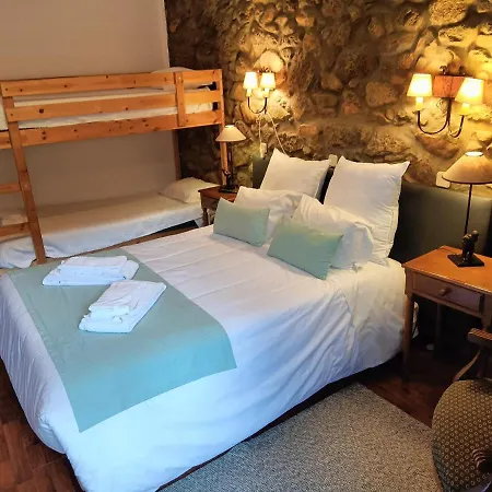 Casa de hóspedes Quinta De Leandres 3*